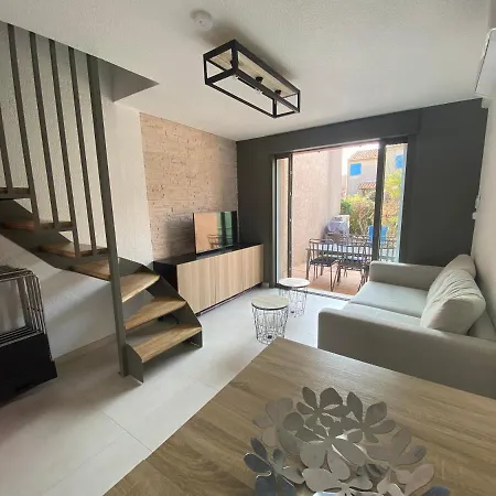 Mazet Tahiti Parc Apartamento *