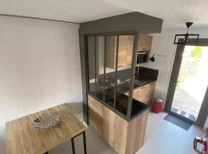 Mazet Tahiti Parc Apartman *