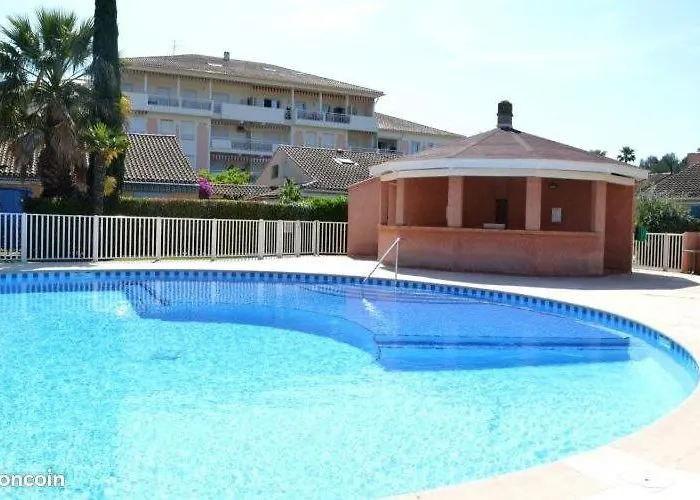 Mazet Tahiti Parc Apartman Le Lavandou